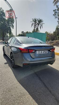 نیسان ئەلتیما
